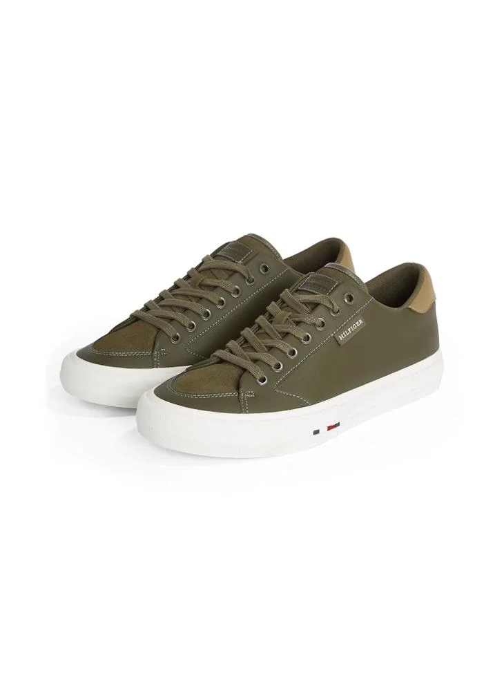 تومي هيلفيغر Low Top Lace Up Sneakers