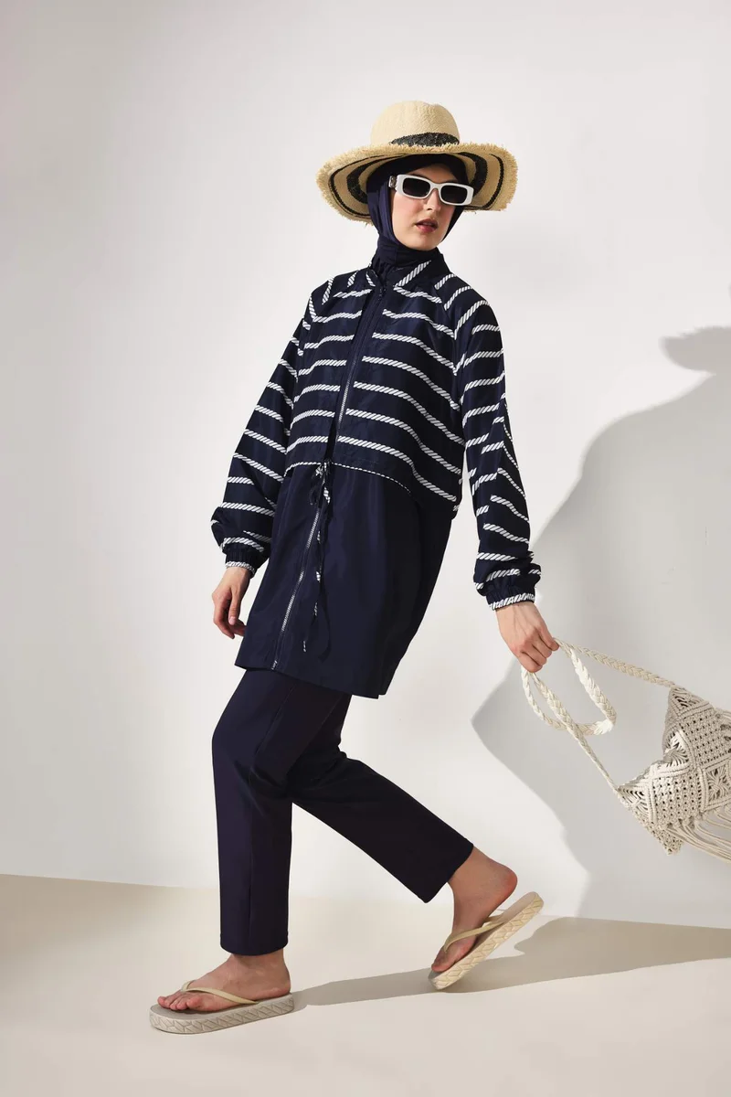 ديفاكتو Regular Fit Striped 5 Piece Burkini