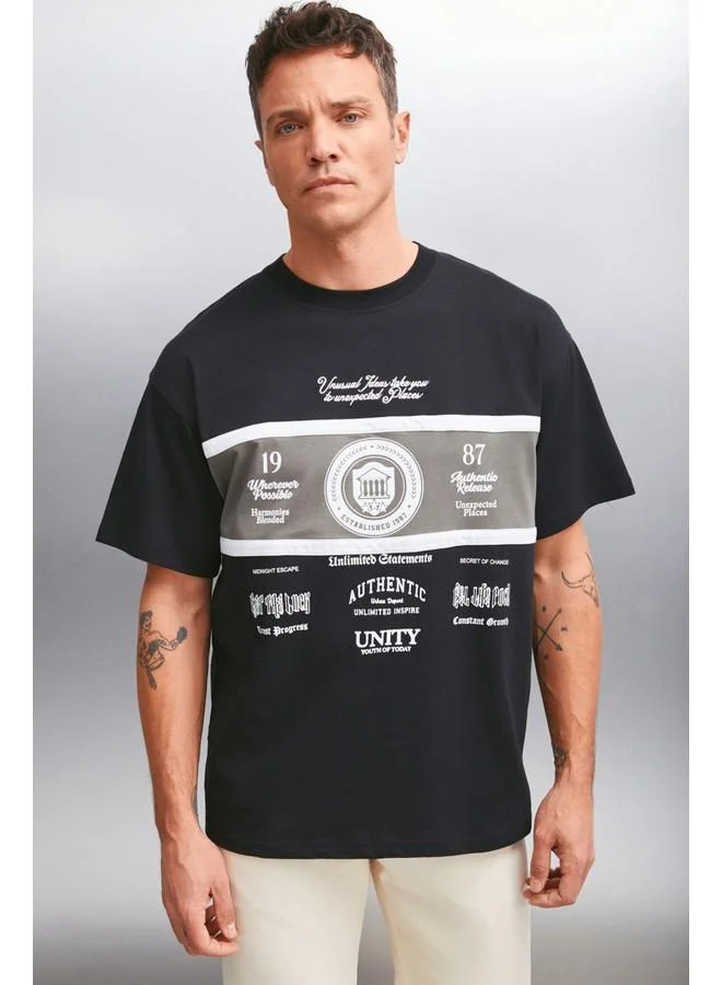 GRIMELANGE Grimelange Gio Men's Cotton Short Sleeve Crew Neck Front Printed Oversize Black T-Shirt