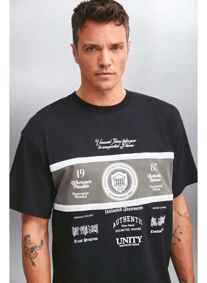GRIMELANGE Grimelange Gio Men's Cotton Short Sleeve Crew Neck Front Printed Oversize Black T-Shirt