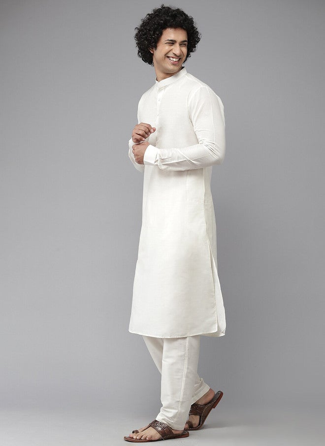 see designs Men's White Solid Cotton Kurta - Image 4