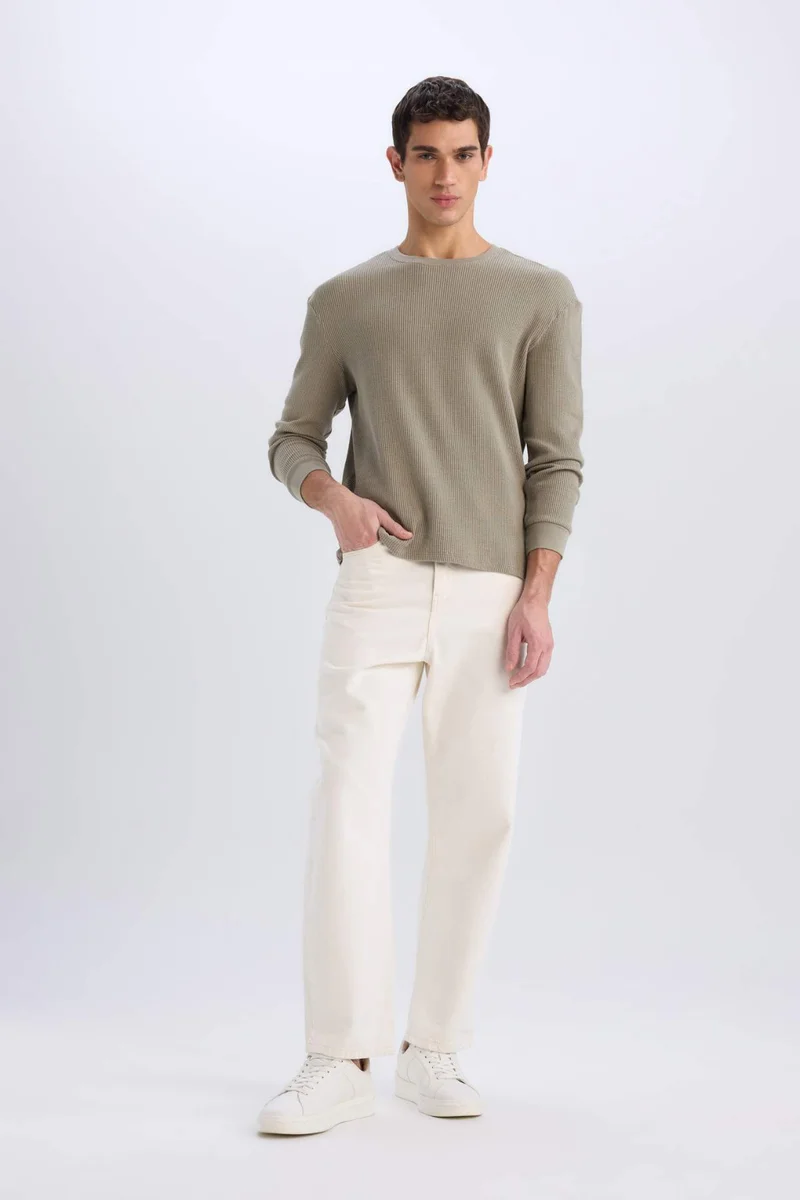ديفاكتو Regular Fit Crew Neck Long Sleeve Waffle T-Shirt