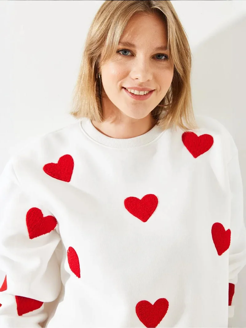 Bianco Lucci White LUCCI Oversized Embroidered Crew Neck Sweatshirt for Women | Best Price UAE