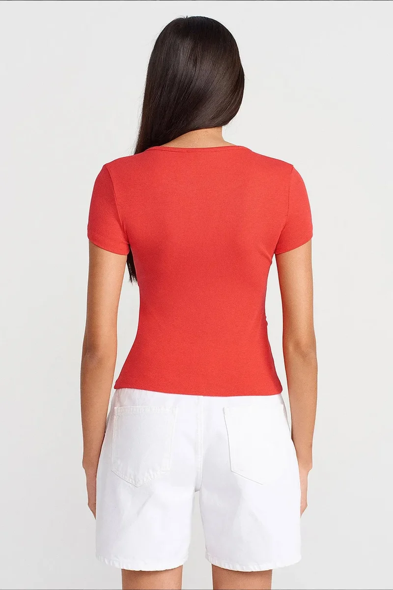 ديلفين DILVIN Slim Fit V-Neck Button Blouse