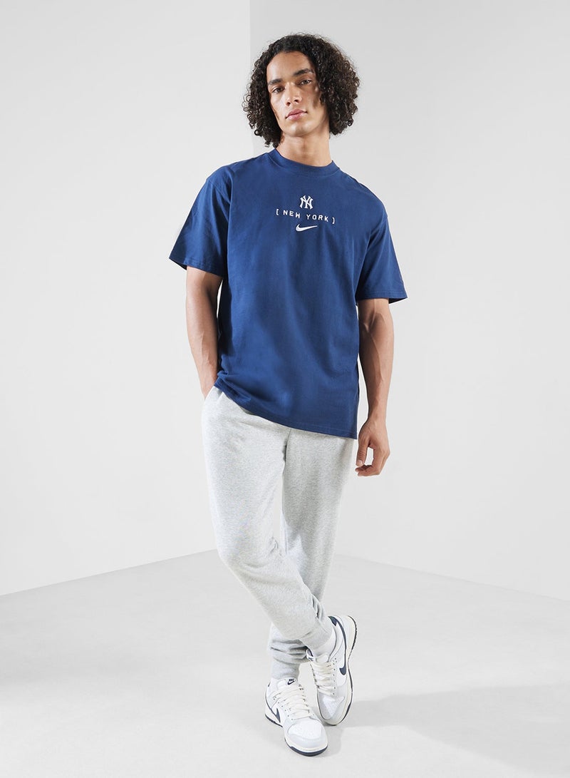 Nike New York Yankees Max 90 T-Shirt - Image 4