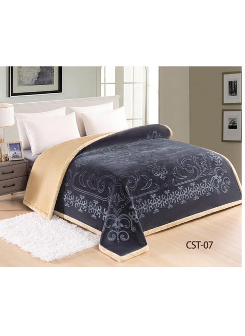 Soft-touch winter blanket, double-sided, velvet face engraved with fur face, 5 kg, size 240