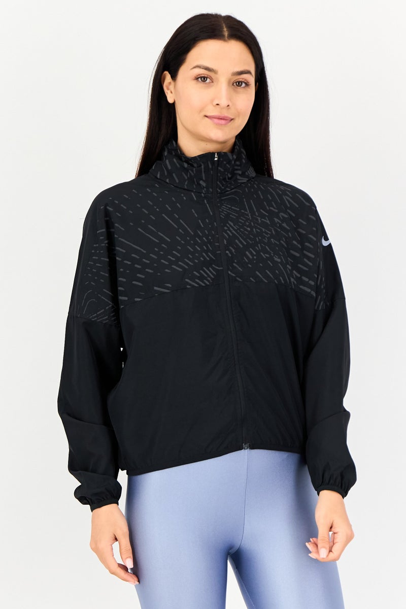 Nike Women Sportswear Fit Long Sleeve Running Jacket, Black - Image 1
