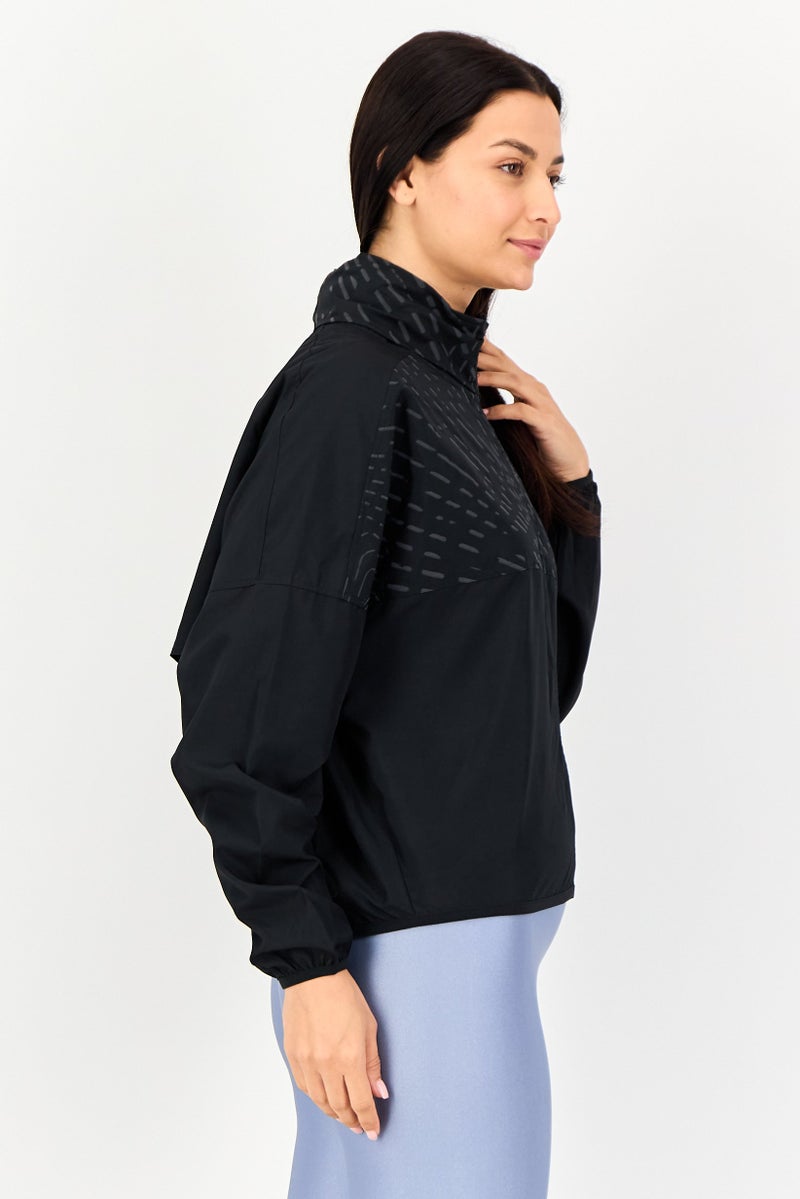 Nike Women Sportswear Fit Long Sleeve Running Jacket, Black - Image 2
