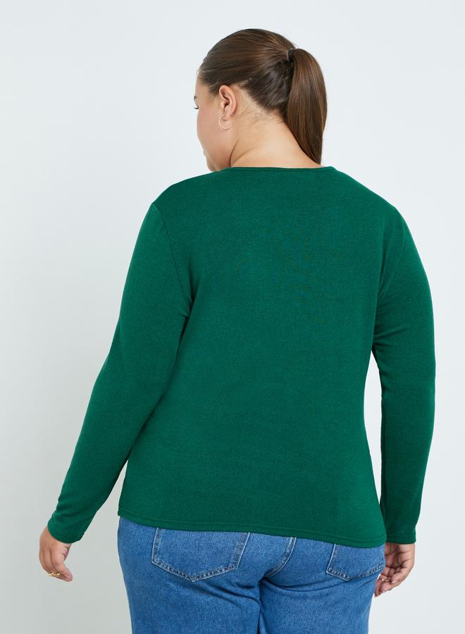 ستايلي بلوزة بتصميم لف بلون أخضر زمردي، مقاس كبير - Image 4