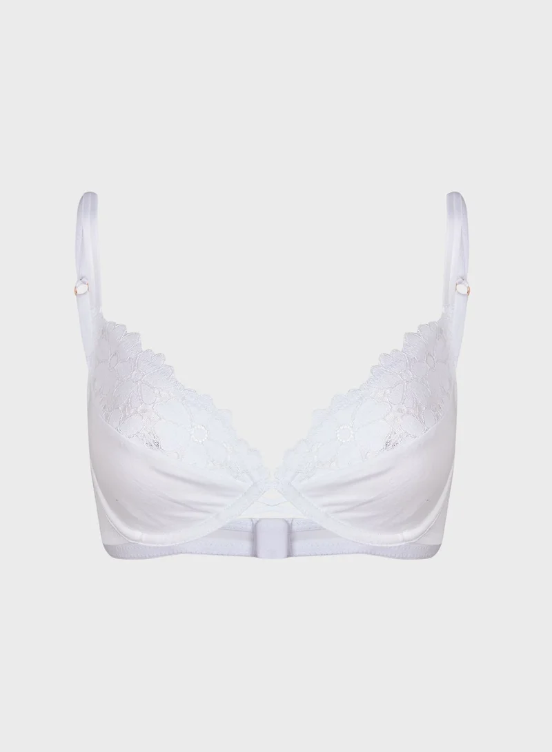 Dorina Anthea Bra