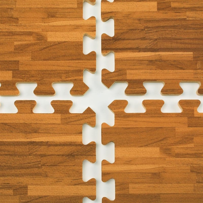 Displays2go Interlocking Floor Mats with Woodgrain Pattern 10 x 10 Floor Covering EVA Foam AntiFatigue Surface Perfect for Trade Show Booths  - Image 1