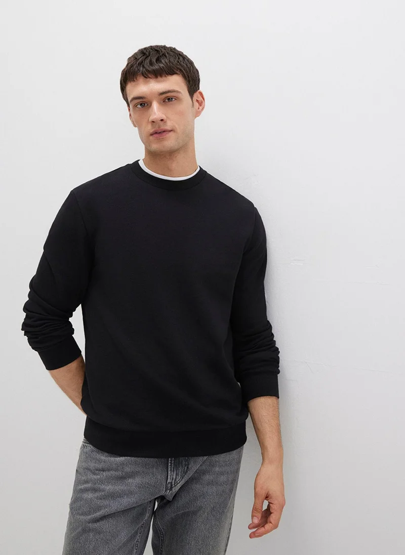 مافي Crew Neck Black Sweatshirt
