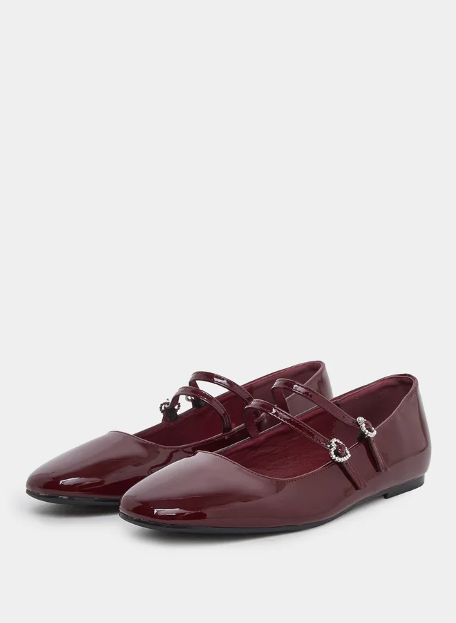 Styli Styli Burgundy Patent Heart Strap Ballerina Shoes