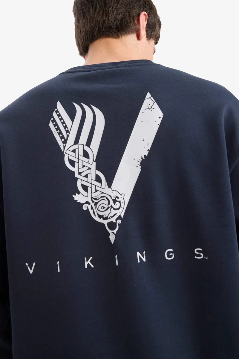 DeFacto Boxy Fit Vikings Printed Long Sleeve Sweatshirt