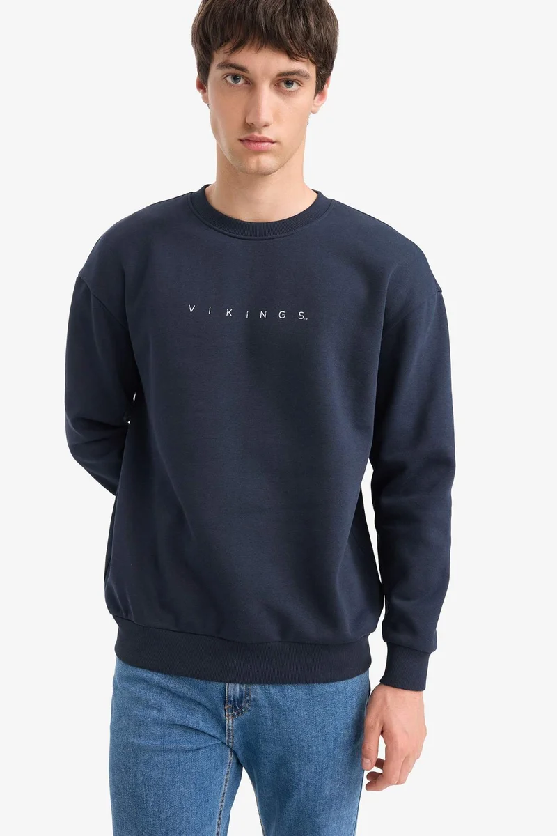DeFacto Boxy Fit Vikings Printed Long Sleeve Sweatshirt