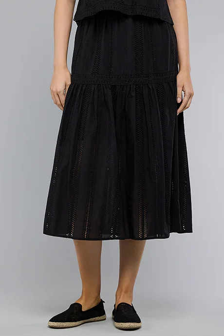 R&b Schiffli Midi Skirt with Elastic Waist