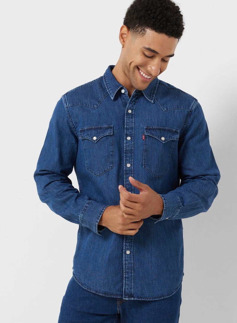 ليفايز قميص بقصة عادية و جيوب - Image 1