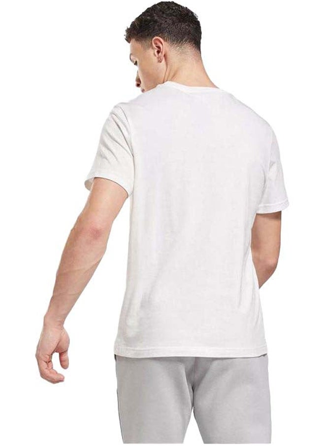 Reebok Identity Left Chest Logo T-Shirt  - Image 3