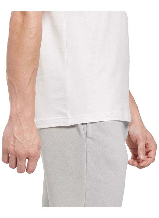 Reebok Identity Left Chest Logo T-Shirt  - Image 5