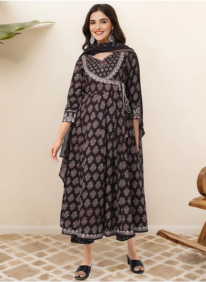 ISHIN Women's Black 100% Cotton Embellished Tunic Full Length Casual Straight Fit Kurta Set