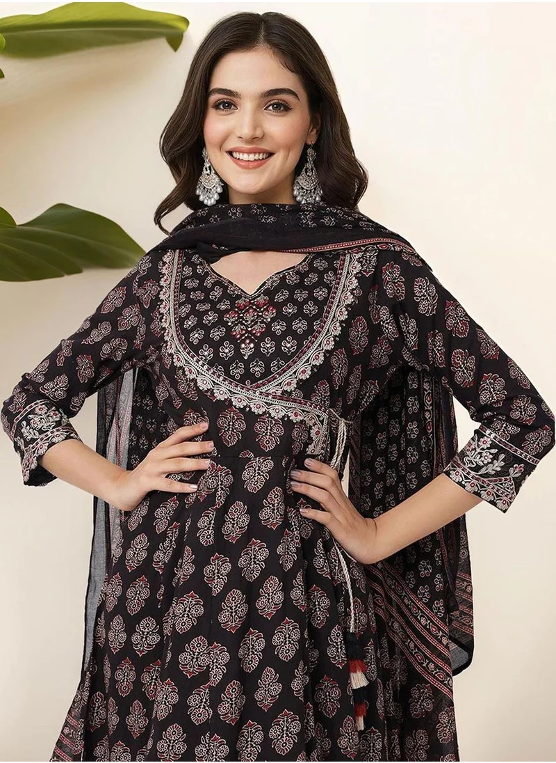 آي شين Women's Black 100% Cotton Embellished Tunic Full Length Casual Straight Fit Kurta Set