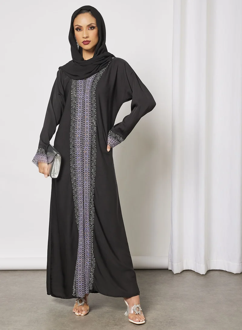 Hayat Abaya With Contrasting Stone Work And Lace Embellished