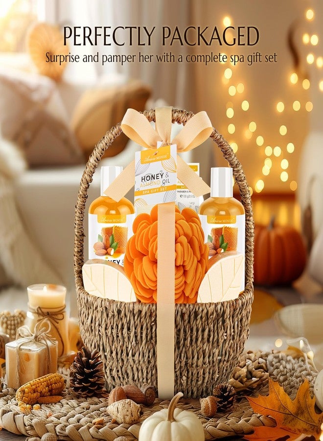 ايروس موند سلة هدايا سبا للاستحمام، مجموعة هدايا للعناية بالجسم للنساء والرجال، تتضمن جل استحمام، رغوة استحمام، ملح استحمام، إسفنجة استحمام، علبة هدايا سبا لعيد الأم، عيد ميلاد، زفاف، عسل ولوز 8 قطع - Image 5