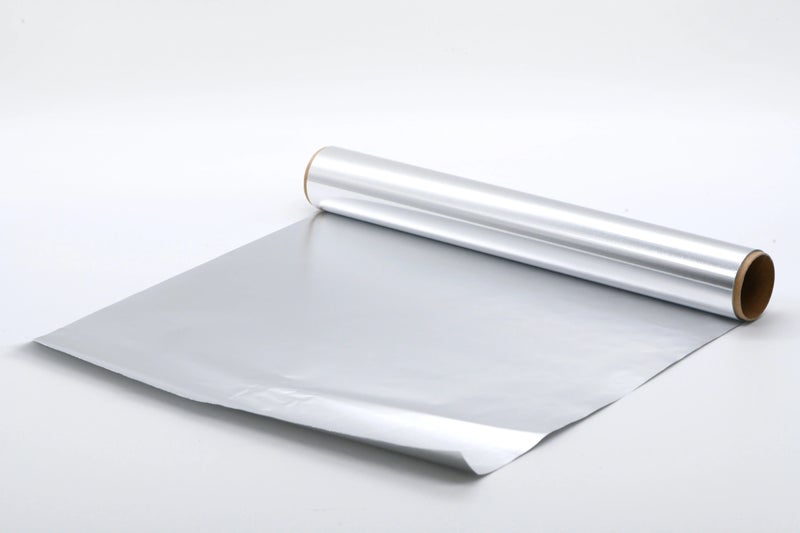 Heavy-duty Food Aluminum Foil 30cm*8m, 8011-0 Premium Aluminum Raw Material, Built-in Serrated Edge, High Temperature Resistant - Image 4