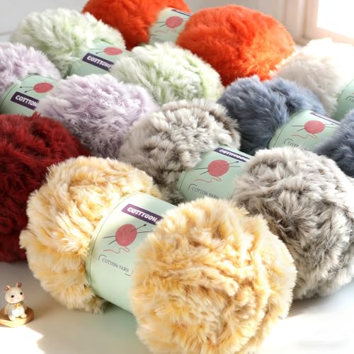DAERBOF 2 Skeins Soft Chunky Fluffy Fuzzy Faux Fur Yarn for Crocheting - Eyelash Furry Yarn for Knitting Blankets, Scarves and Sweaters, 3.5 Oz/75 Yards Per Roll (Milk White) - Image 5
