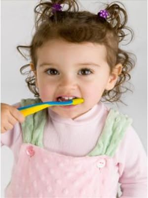 Wasser Vela 12 pcs Smile Face Junior Child Toothbrush - Image 4