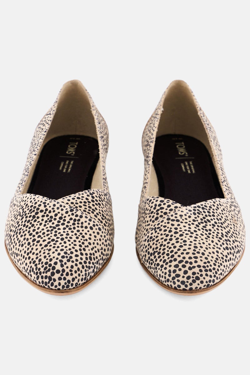 TOMS Women Julie Slip On Flats, Beige - Image 4