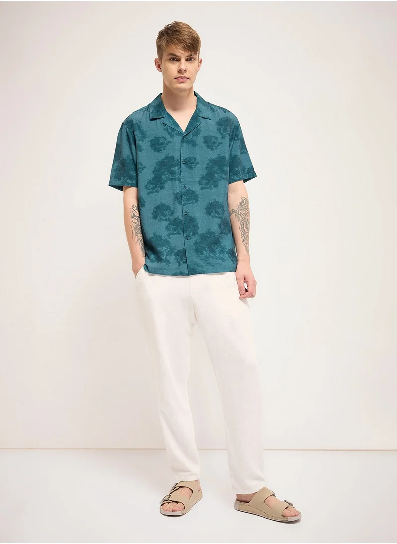 ذا بير هاوس Shirt for Men | Slim Fit, Short Sleeve, Casual or Formal Button-Down | Soft, Breathable Fabric for Work, Everyday, & All-Season Wear in Stylish