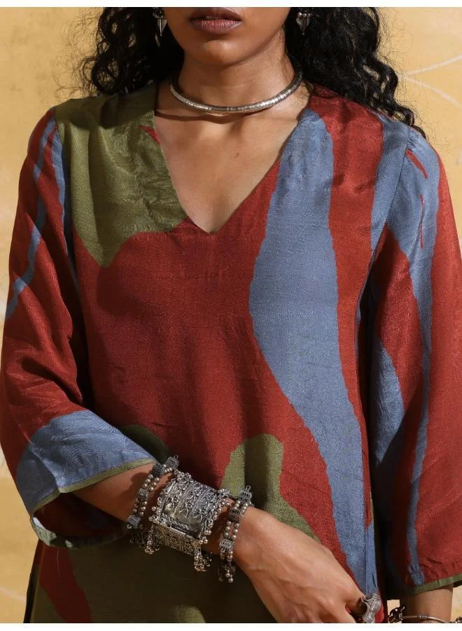 trueBrowns  trueBrowns Rust Red Green Floral Print Muslin Silk Co-ord Set with Flared Pants for Women | Best Price UAE