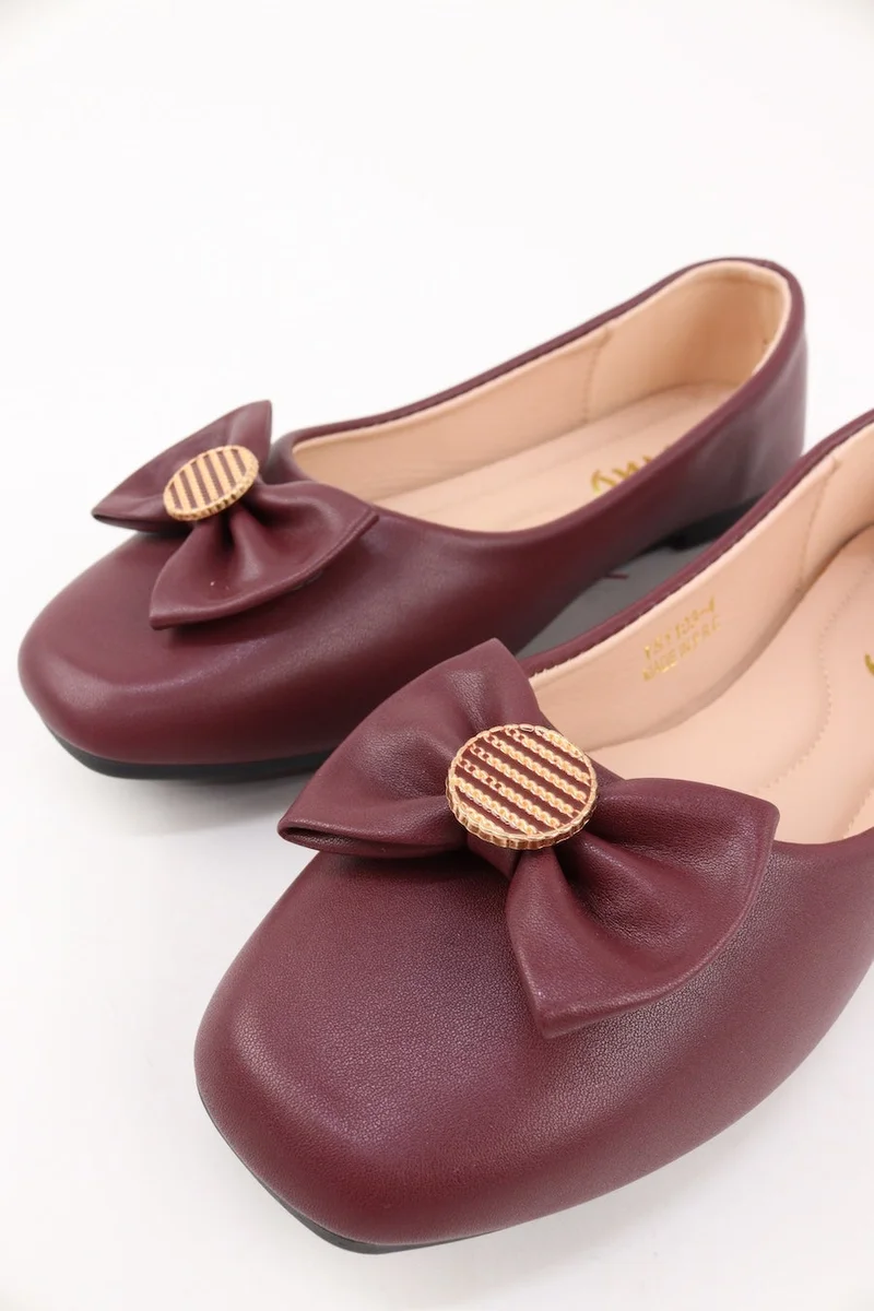 Viny MAROON VINY Women's Cushioned Ballet Flats – Comfortable Slip-On Ballerina Shoes with Bow Detail, Lightweight Flat Shoes for Office, Walking, Travel & Everyday Wear for Women | Best Price UAE