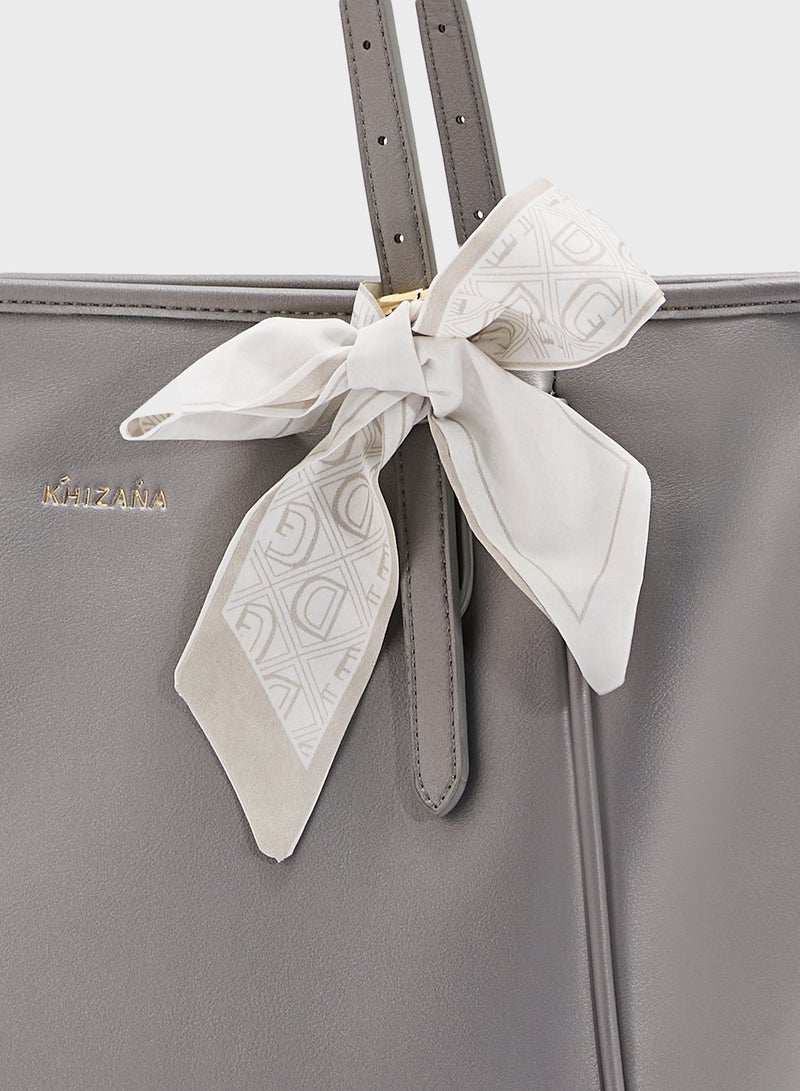 خزانة حقيبة يد نسائية بتفاصيل معدنية للاستخدام اليومي - Image 4