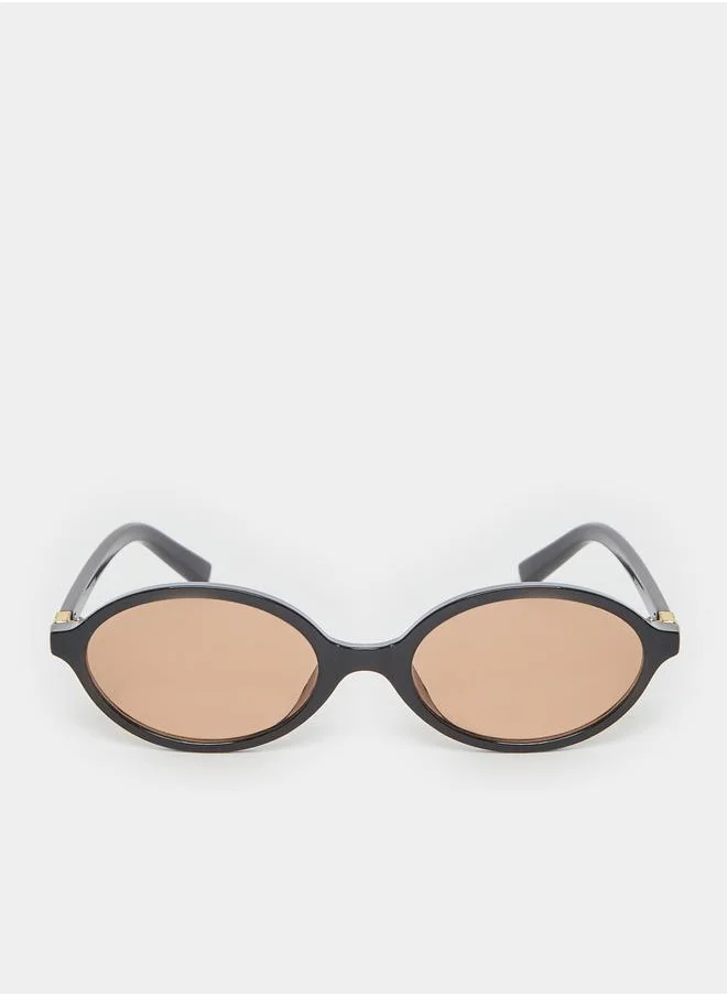 Styli Styli Solid Lens Saddle Nose Oval Sunglasses