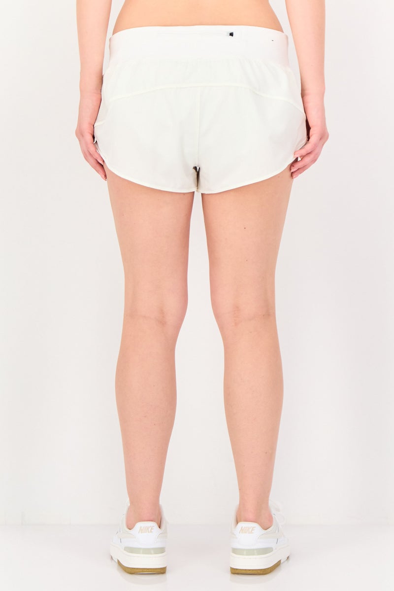 UNDER ARMOUR شورتات جري نسائية برباط سحب، أبيض - Image 4