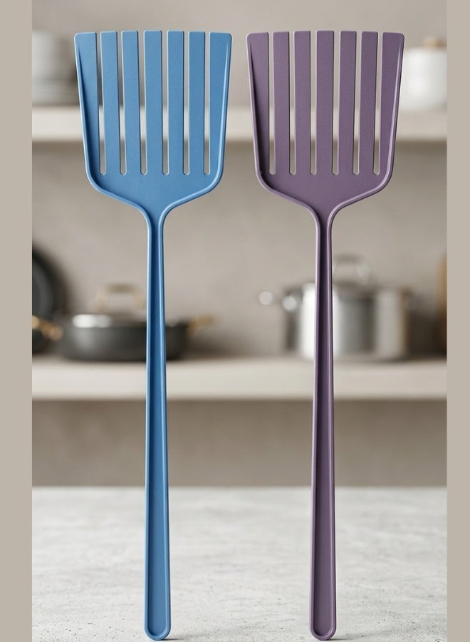 Manual Fly Swatter Set of 2 Pieces Flexible Plastic Pest Control Tool with Long Handle Available in Assorted Colors for Indoor and Outdoor Use - Image 4