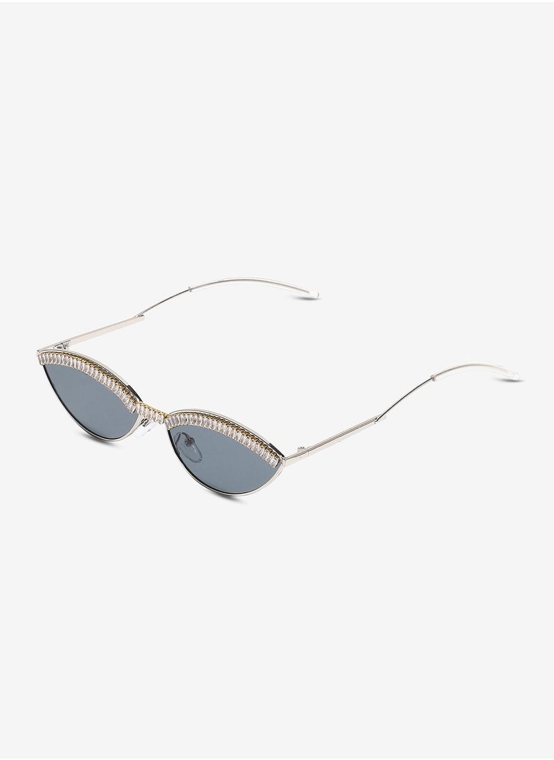Haute Sauce Women Cateye Sunglasses With UV Protected Lens  - Image 5