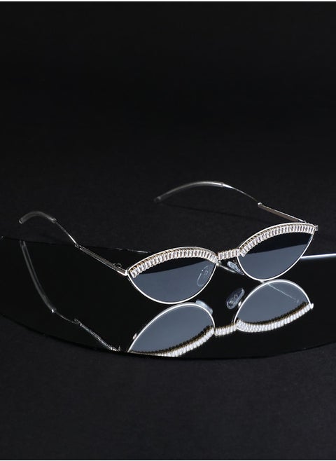 Women Cateye Sunglasses With UV Protected Lens