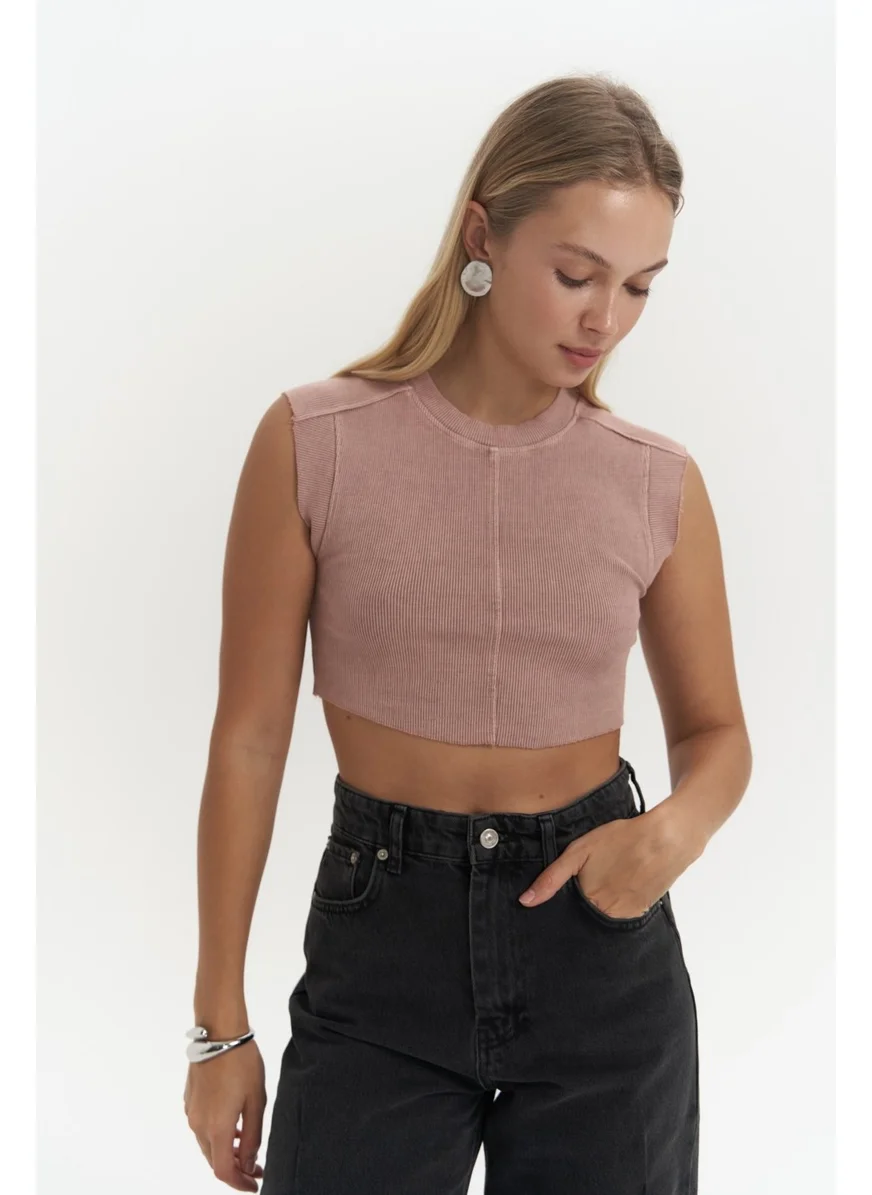 Mai Collection Swipe Powder Wash Crop