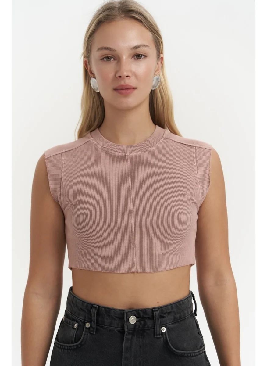 Mai Collection Swipe Powder Wash Crop