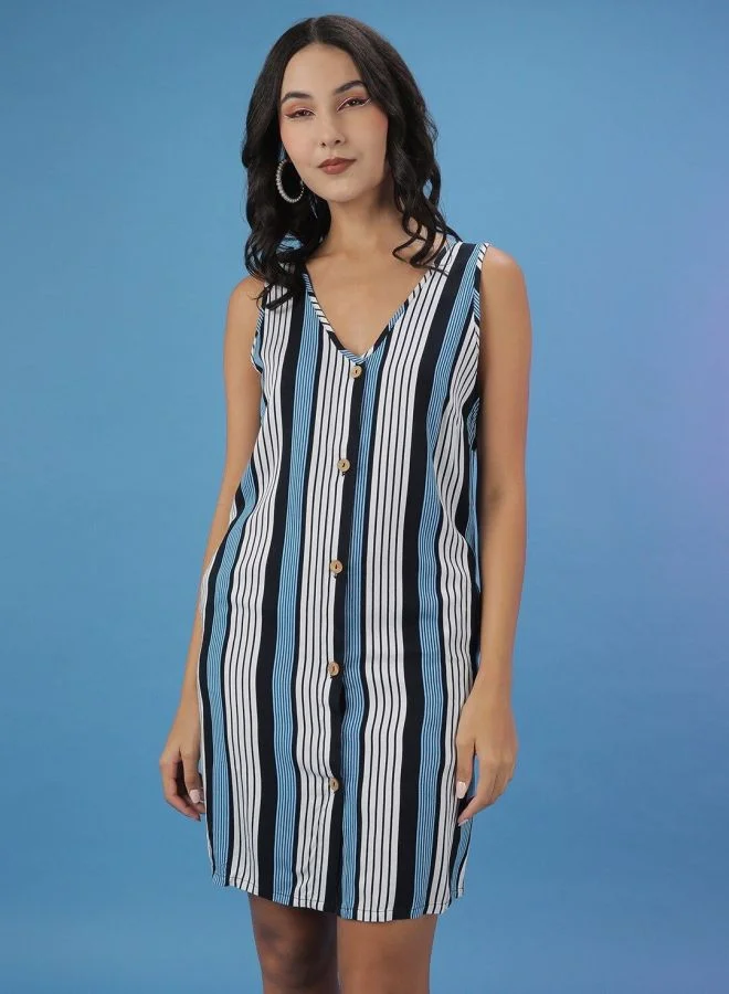 مرفوعة Women Regular Fit Casual Striped Dress