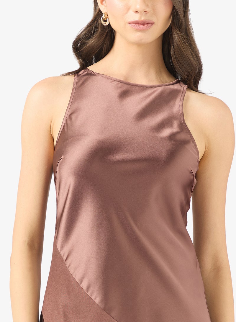 فيرو مودا فستان ماكسي بياقة دائرية من أوماريا - Image 3