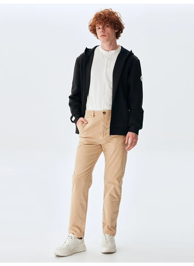 ال تي بي Textured Casual Trousers