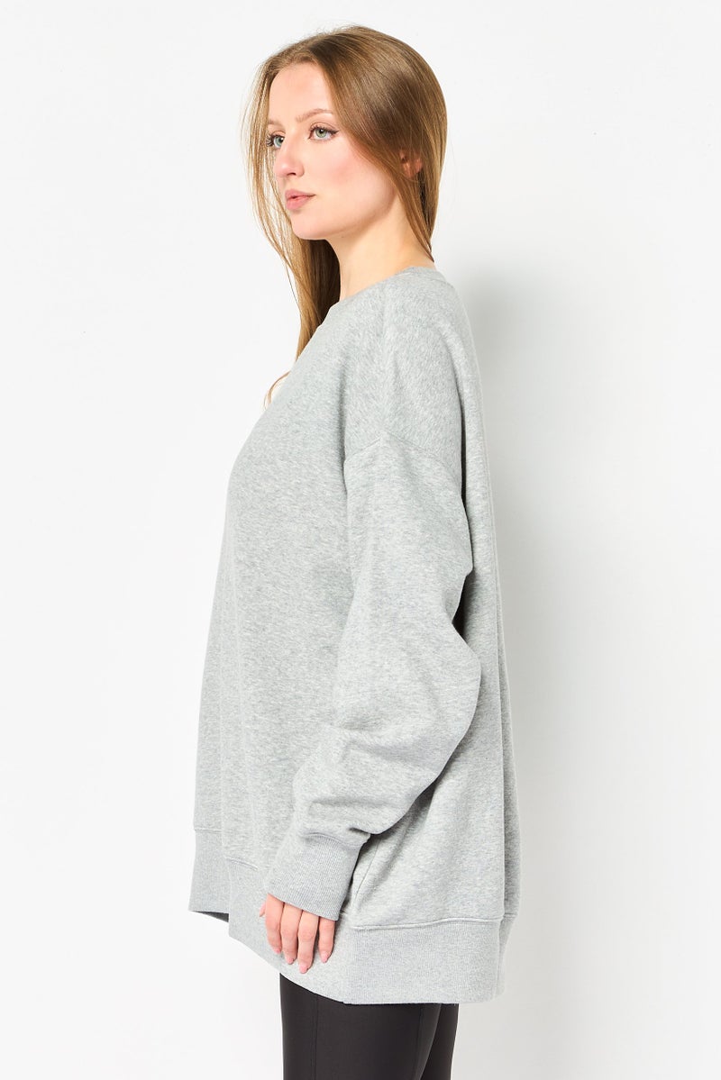 Nike سويت شيرت خارجي طويل الأكمام للنساء بحجم كبير، رمادي - Image 4