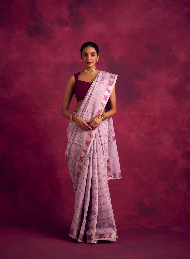 Abhishti Banarasi sakura checks woven zari saree-Lavender  - Image 3