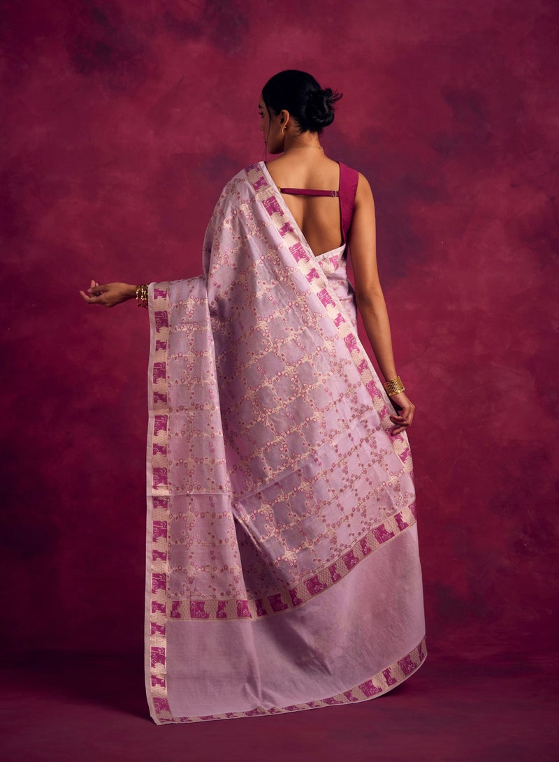Abhishti Banarasi sakura checks woven zari saree-Lavender  - Image 4