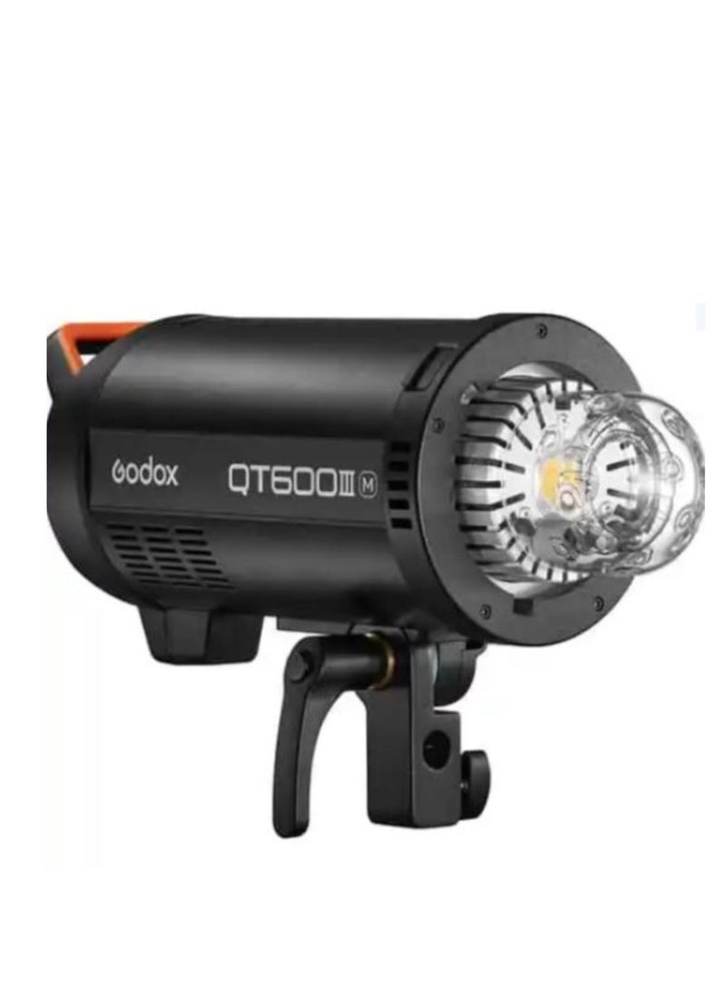 جودوكس فلاش استوديو Godox QT600III M بقوة 600 واط/ثانية – بتركيب Bowens، نظام لاسلكي 2.4 GHz X، تجميد فائق السرعة، ومصباح موديل LED بقدرة 40 واط - Image 4