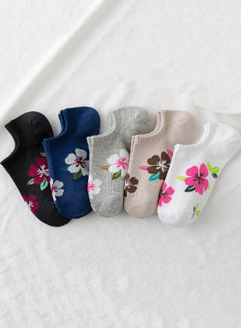 Set of 5 Women's Floral Ankle Socks - Soft, Colorful, and Comfortable Everyday Wear - Image 2